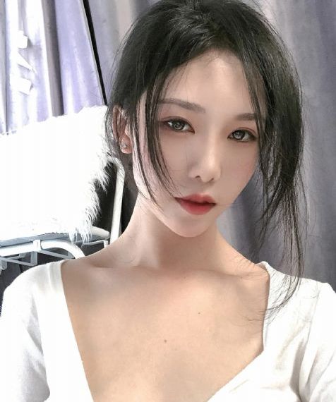校园喂不饱的荡货h