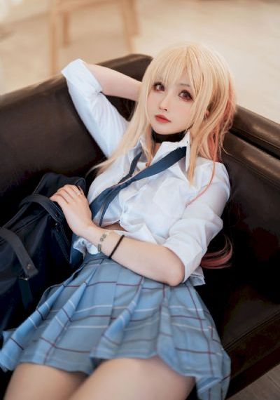 唐伯虎点九美