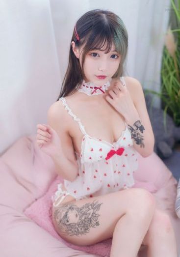 洛丽塔在线