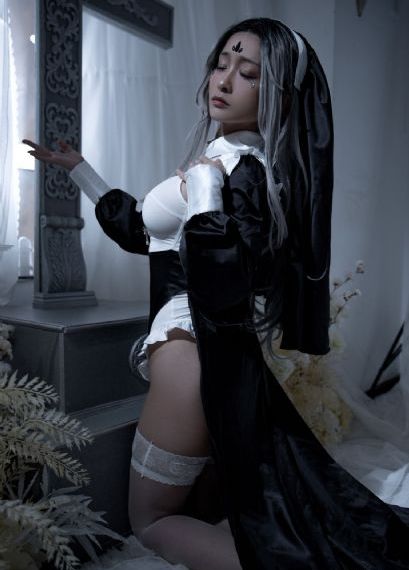 女人的战争:窥视的眼睛 电影