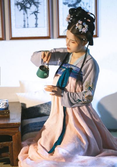 《夜关门:欲望之花》