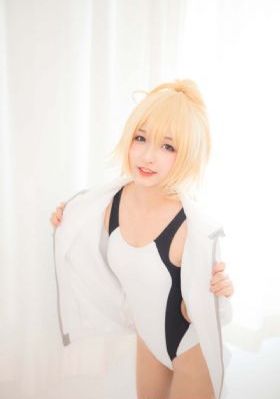 《老师的秘密》无删减在线观看